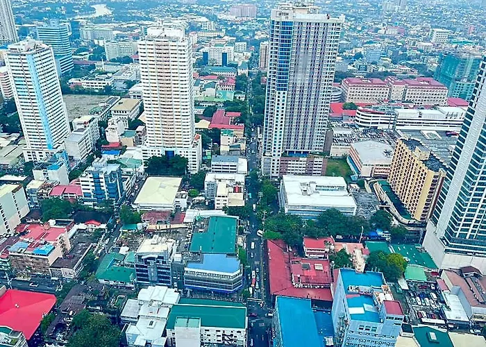 Bay Embassy Ocean View Hotel Manilla
